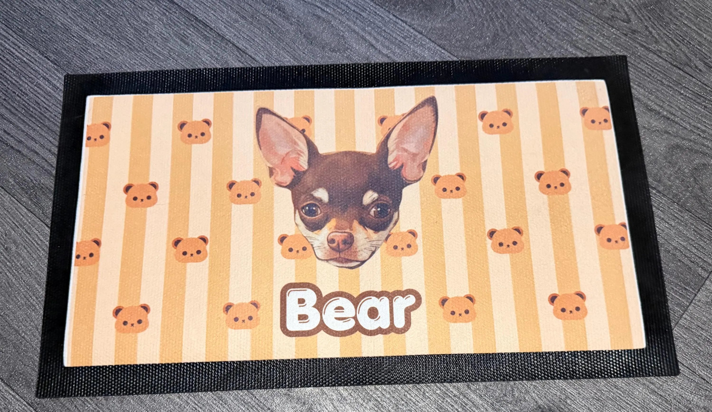 Dog/pet bowl placement mats personalised.